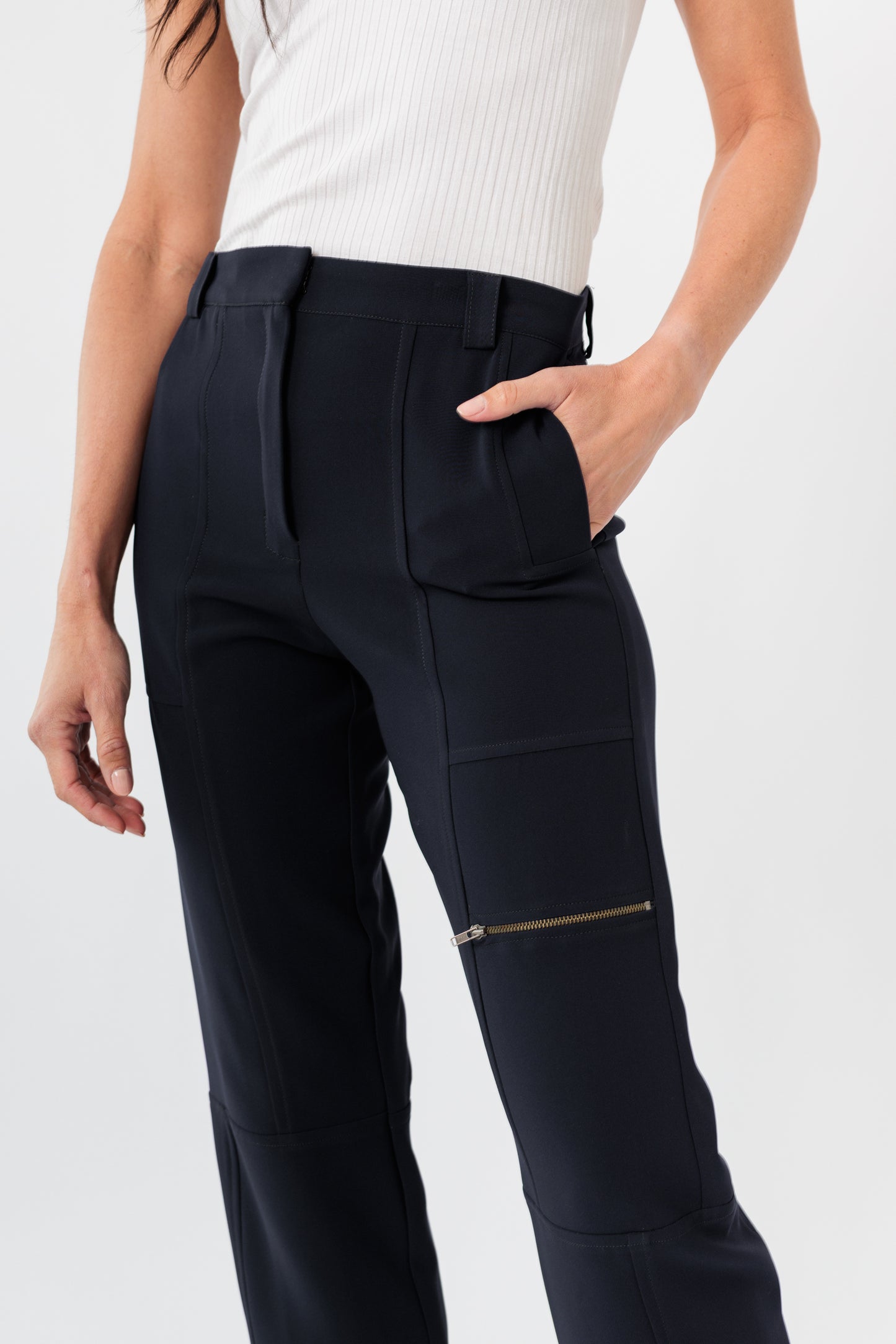 Utility Cropped Zipper Pant